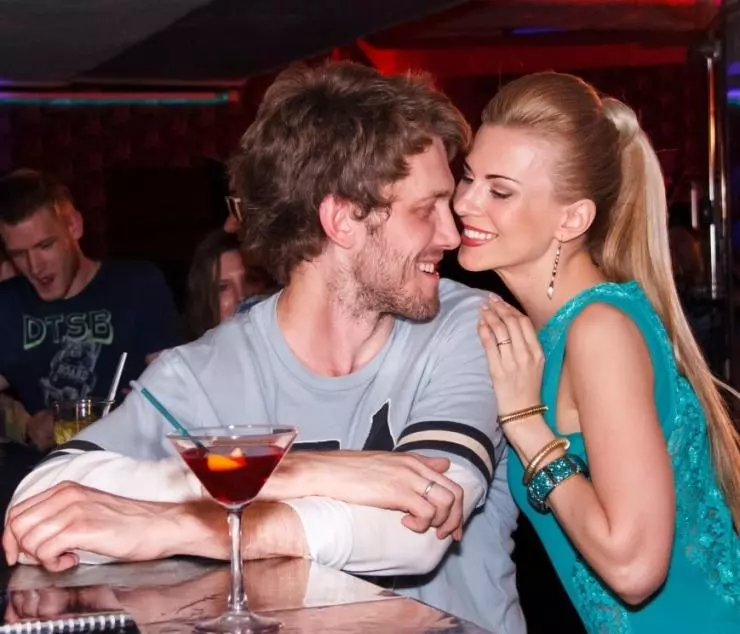 Пятый этаж без лифта 2013 скачать с торрента Пятый этаж без лифта 2013 скачать с торрента