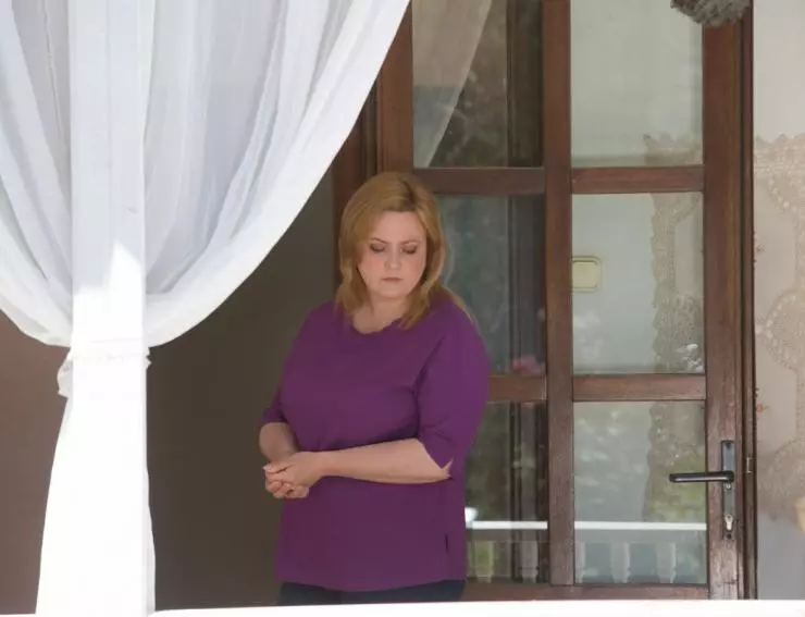 Сорок розовых кустов 2018 скачать торрентом Сорок розовых кустов 2018 скачать торрентом