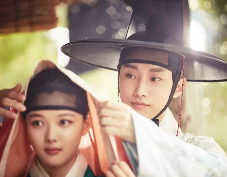 Лунный свет, нарисованный облаками 2016 скачать через торрент бесплатно Лунный свет, нарисованный облаками 2016 скачать через торрент бесплатно