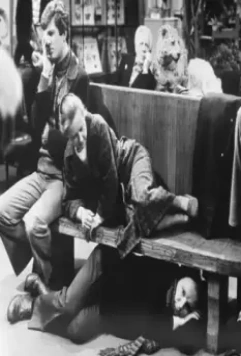 Гараж 1979 скачать торрентом Гараж 1979 скачать торрентом