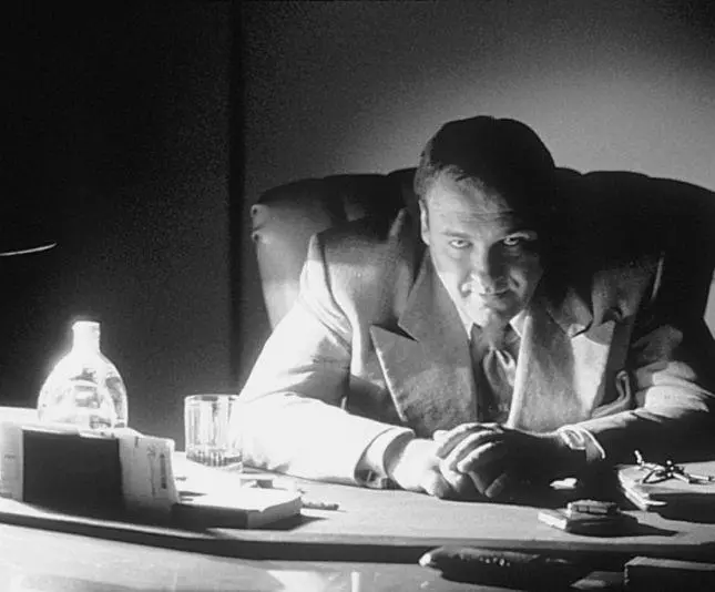 Человек, которого не было 2001 скачать через торрент бесплатно Человек, которого не было 2001 скачать через торрент бесплатно