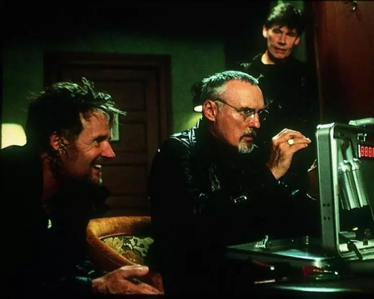 Часовой механизм 2001 скачать с торрента Часовой механизм 2001 скачать с торрента