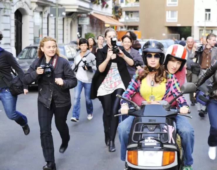 Фанатки на завтрак не остаются 2010 скачать торрентом Фанатки на завтрак не остаются 2010 скачать торрентом