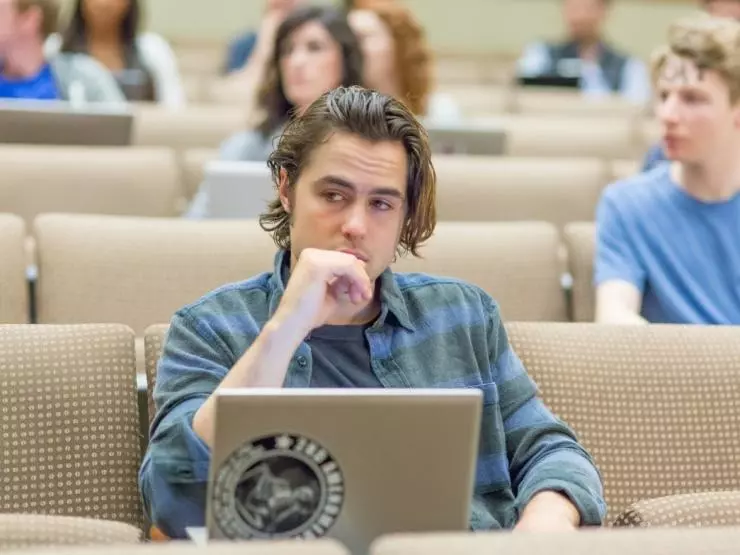 Козёл 2016 скачать торрентом Козёл 2016 скачать торрентом