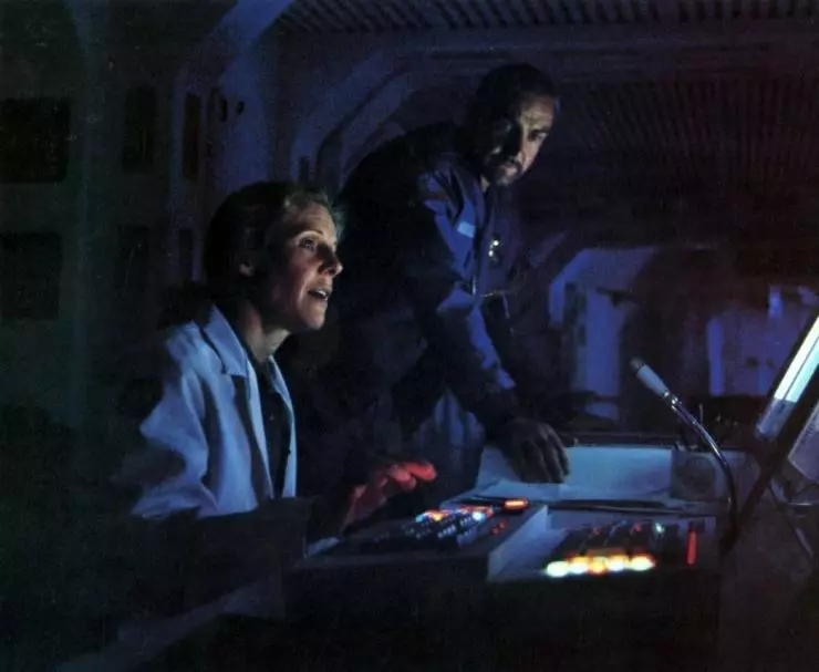 Чужая земля 1981 скачать через торрент бесплатно Чужая земля 1981 скачать через торрент бесплатно