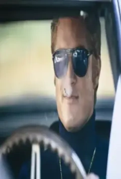 В поисках Стива Маккуина 2019 скачать через торрент бесплатно В поисках Стива Маккуина 2019 скачать через торрент бесплатно