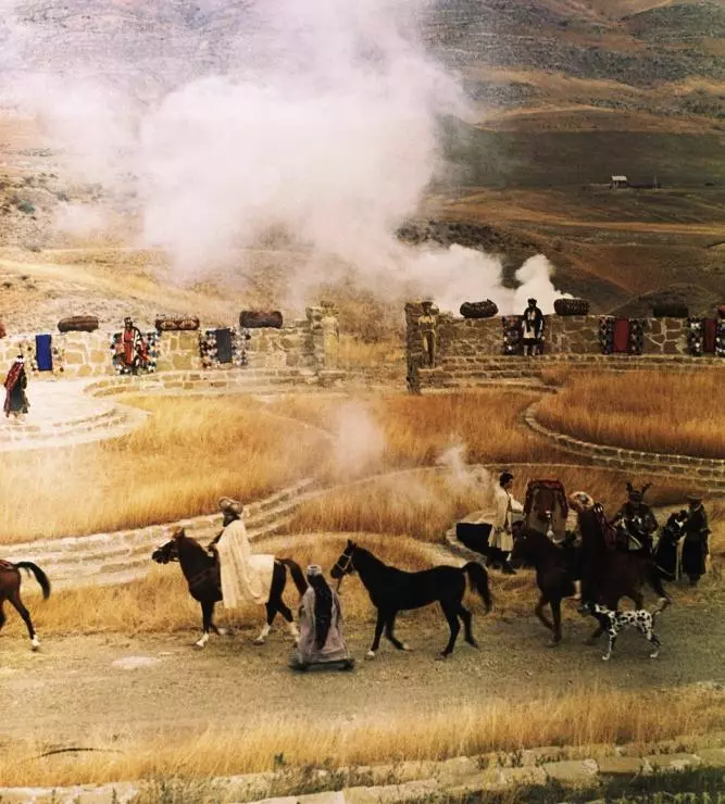 Легенда о Сурамской крепости 1984 скачать торрентом Легенда о Сурамской крепости 1984 скачать торрентом