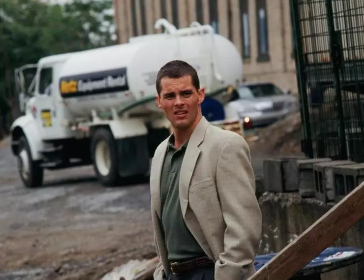 Пересечение 10-й и Вульф 2005 скачать через торрент бесплатно Пересечение 10-й и Вульф 2005 скачать через торрент бесплатно