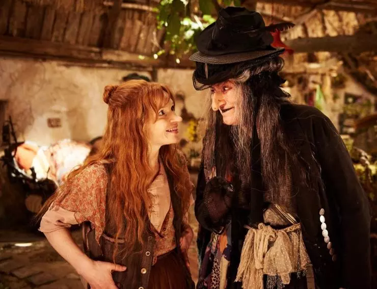 Маленькая ведьма 2018 скачать с торрента Маленькая ведьма 2018 скачать с торрента