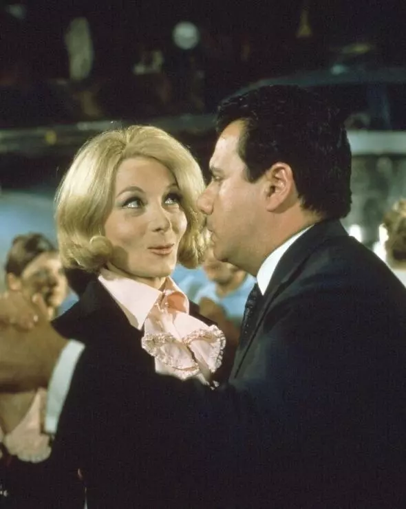 Жандарм женится 1968 скачать с торрента Жандарм женится 1968 скачать с торрента