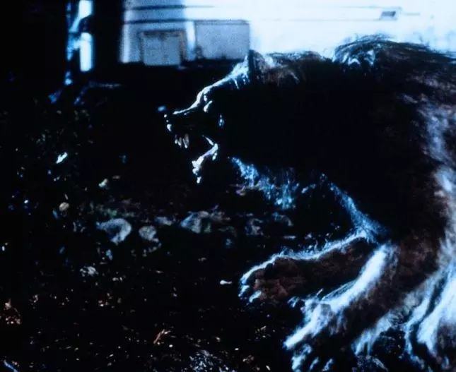 Зловещая луна 1996 скачать торрентом Зловещая луна 1996 скачать торрентом