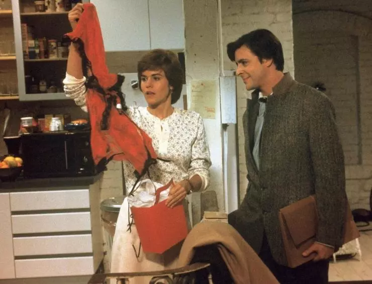 Огни святого Эльма 1985 скачать через торрент бесплатно Огни святого Эльма 1985 скачать через торрент бесплатно