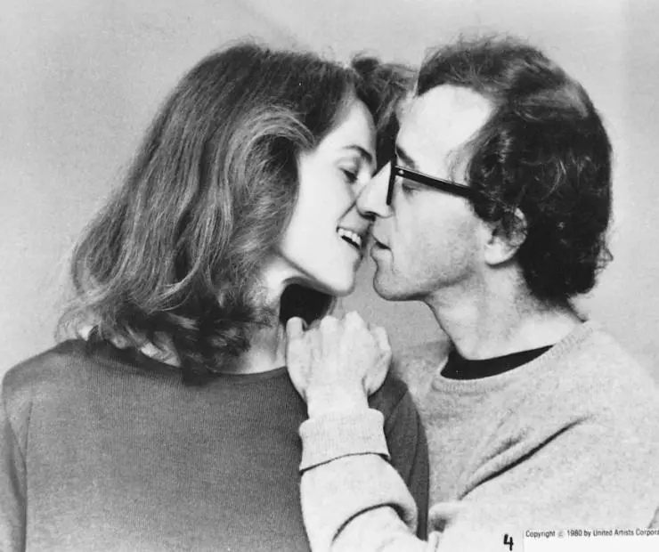 Звездные воспоминания 1980 скачать с торрента Звездные воспоминания 1980 скачать с торрента