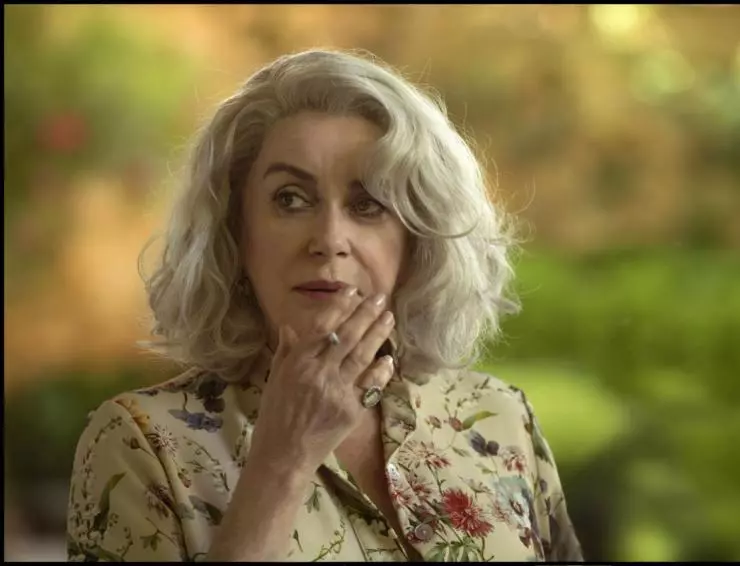 Последнее безумство Клер Дарлин 2018 скачать через торрент бесплатно Последнее безумство Клер Дарлин 2018 скачать через торрент бесплатно