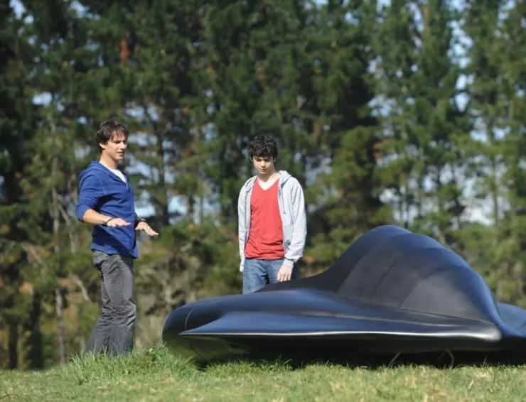 Скользящие по небу 2009 скачать через торрент бесплатно Скользящие по небу 2009 скачать через торрент бесплатно