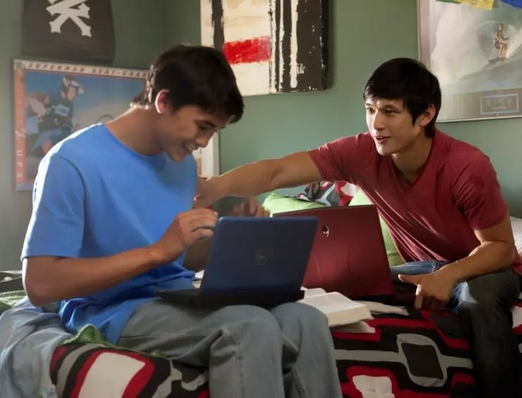 Белая лягушка 2012 скачать с торрента Белая лягушка 2012 скачать с торрента