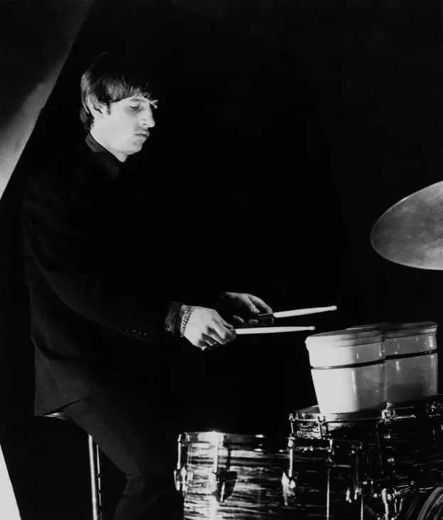 The Beatles: Вечер трудного дня 1964 скачать через торрент бесплатно The Beatles: Вечер трудного дня 1964 скачать через торрент бесплатно