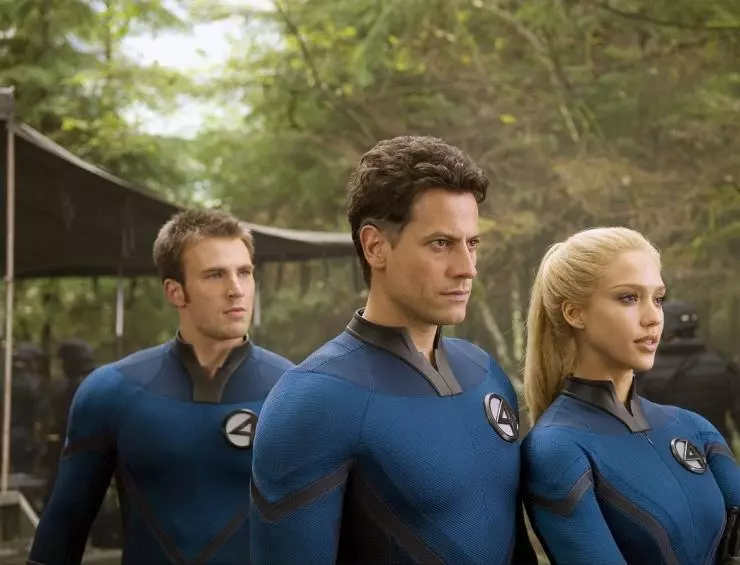 Фантастическая четвёрка: Вторжение Серебряного сёрфера 2007 скачать торрентом Фантастическая четвёрка: Вторжение Серебряного сёрфера 2007 скачать торрентом