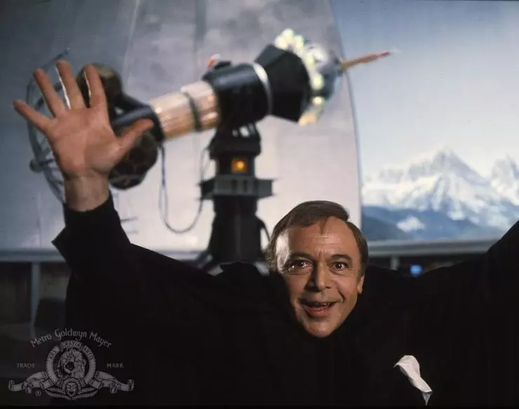 Розовая пантера наносит ответный удар 1976 скачать через торрент бесплатно Розовая пантера наносит ответный удар 1976 скачать через торрент бесплатно