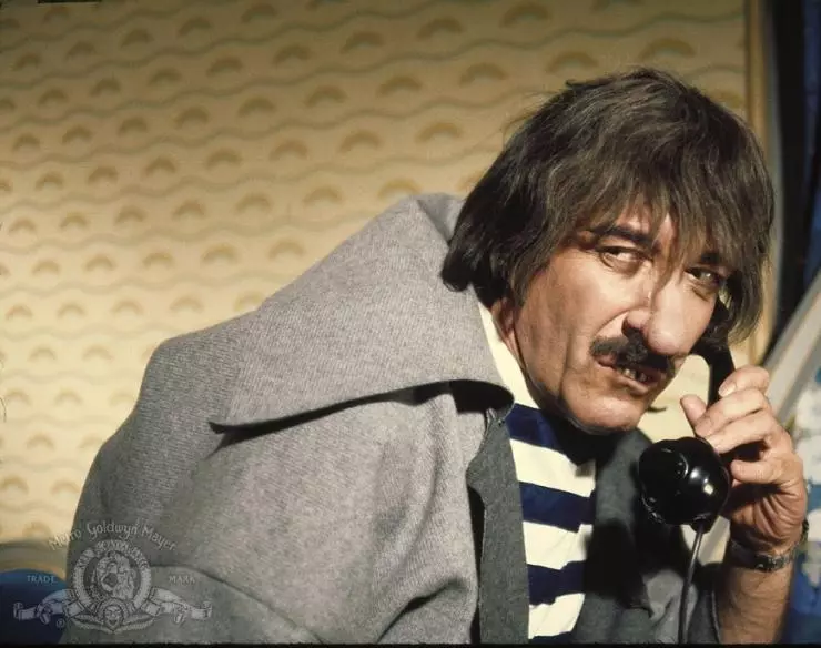 Розовая пантера наносит ответный удар 1976 скачать с торрента Розовая пантера наносит ответный удар 1976 скачать с торрента