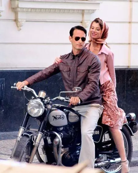 Элено 2011 скачать с торрента Элено 2011 скачать с торрента