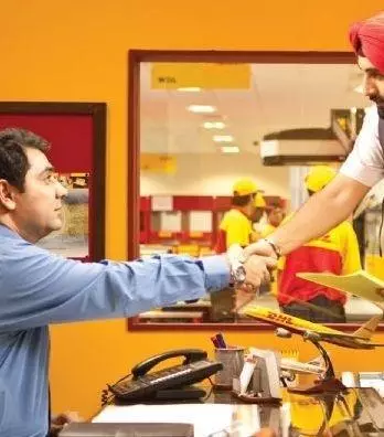 Рокет Сингх: Продавец года 2009 скачать торрентом Рокет Сингх: Продавец года 2009 скачать торрентом