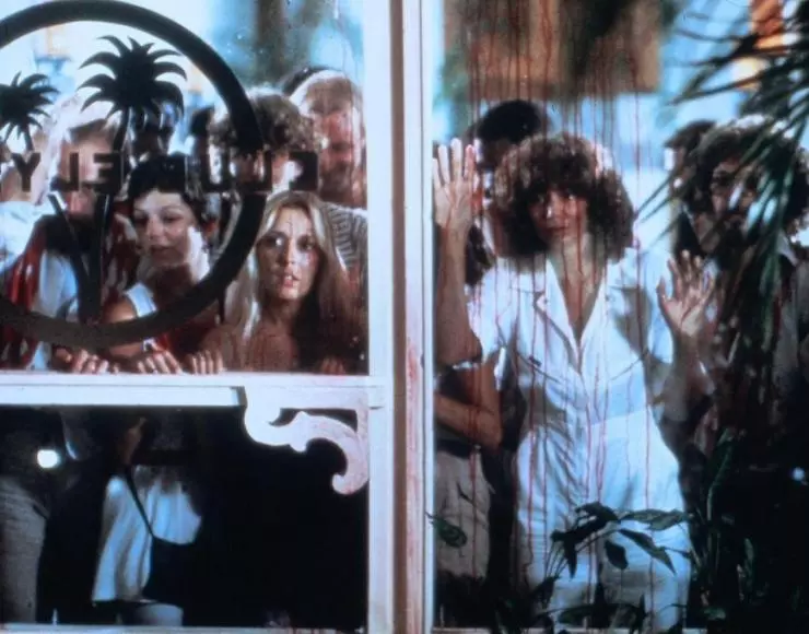 Пираньи 2: Нерест 1981 скачать через торрент бесплатно Пираньи 2: Нерест 1981 скачать через торрент бесплатно