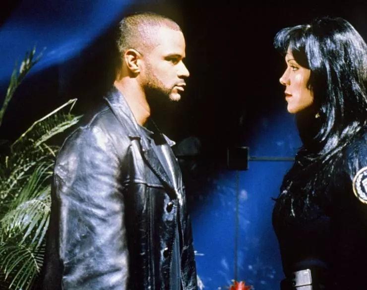 Гнев пришельцев 2000 скачать через торрент бесплатно Гнев пришельцев 2000 скачать через торрент бесплатно