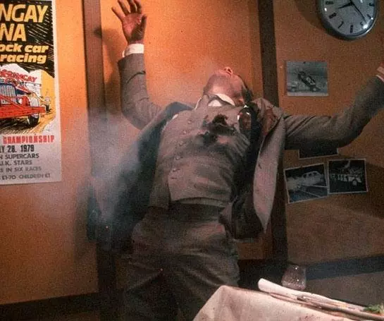 Долгая Страстная пятница 1979 скачать с торрента Долгая Страстная пятница 1979 скачать с торрента