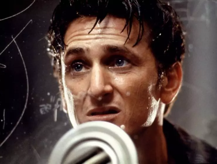 Она прекрасна 1997 скачать через торрент бесплатно Она прекрасна 1997 скачать через торрент бесплатно