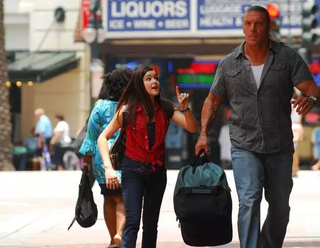 Сопровождающий 2011 скачать через торрент бесплатно Сопровождающий 2011 скачать через торрент бесплатно