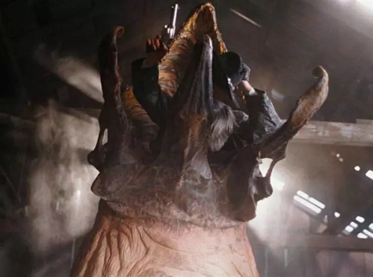 Дрожь земли 4: Легенда начинается 2004 скачать торрентом Дрожь земли 4: Легенда начинается 2004 скачать торрентом