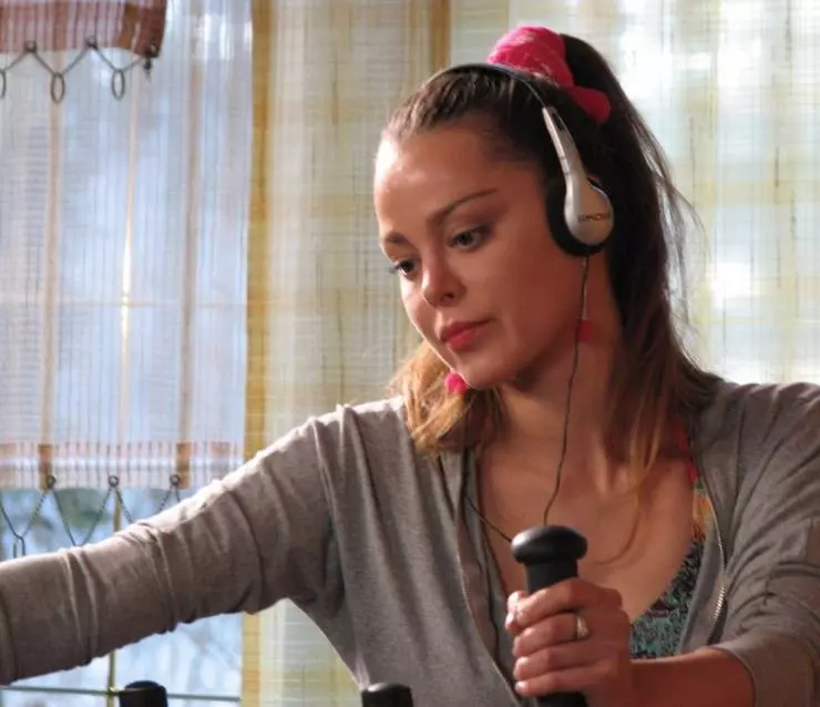 Я счастливая 2010 скачать через торрент бесплатно Я счастливая 2010 скачать через торрент бесплатно