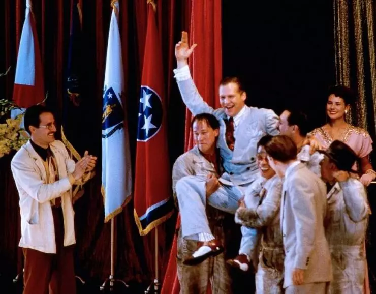 Такер: Человек и его мечта 1988 скачать с торрента Такер: Человек и его мечта 1988 скачать с торрента