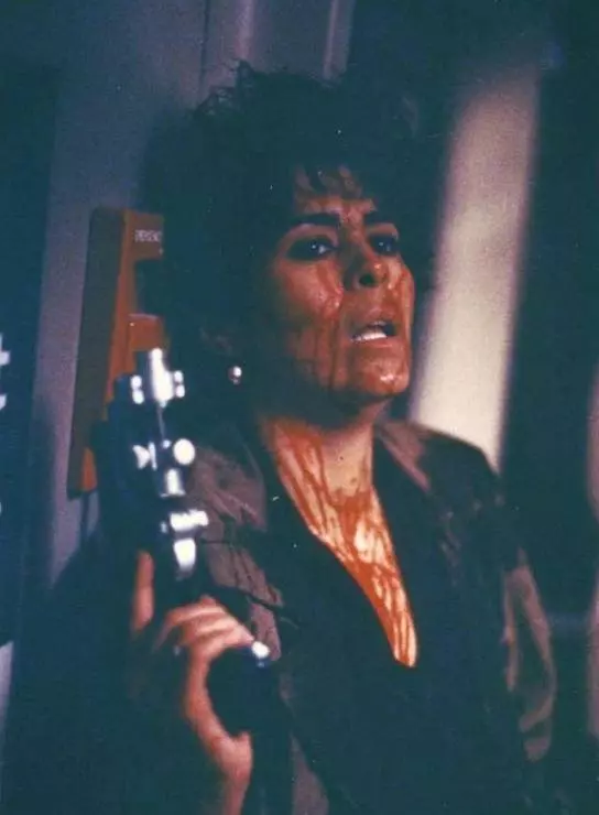 Хищник 2 1990 скачать торрентом Хищник 2 1990 скачать торрентом