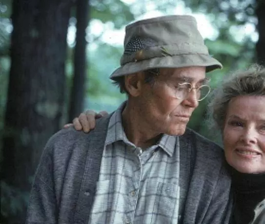 На Золотом пруду 1981 скачать с торрента На Золотом пруду 1981 скачать с торрента