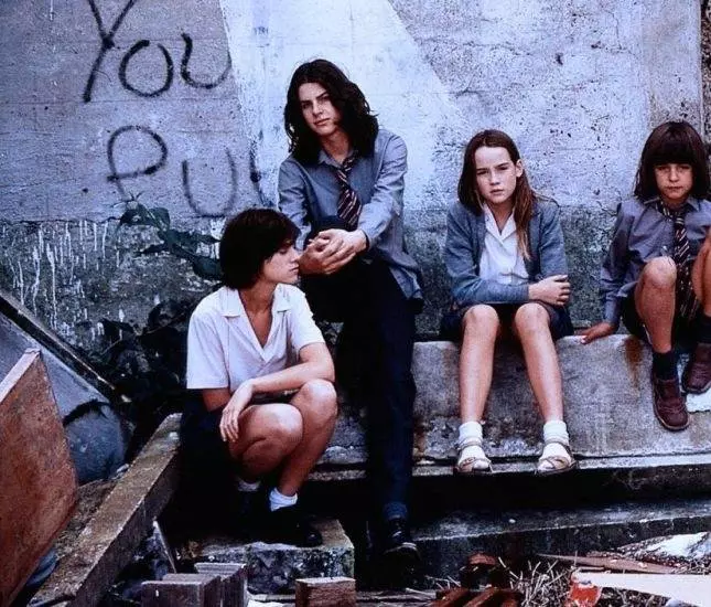 Цементный сад 1992 скачать через торрент бесплатно Цементный сад 1992 скачать через торрент бесплатно