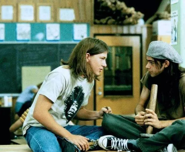 Под кайфом и в смятении 1993 скачать с торрента Под кайфом и в смятении 1993 скачать с торрента