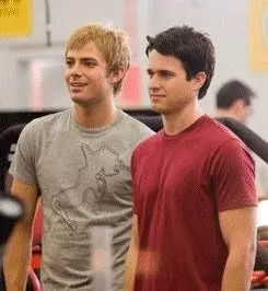 Придурки из Хаззарда: Начало 2007 скачать через торрент бесплатно Придурки из Хаззарда: Начало 2007 скачать через торрент бесплатно