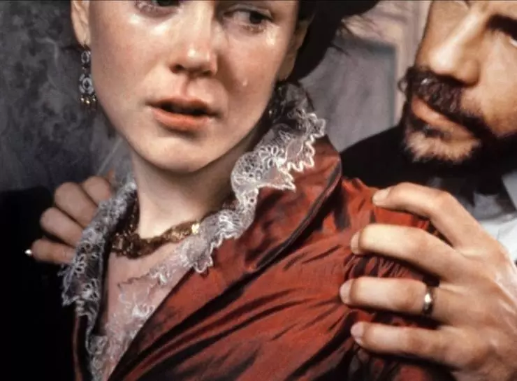 Портрет леди 1996 скачать с торрента Портрет леди 1996 скачать с торрента