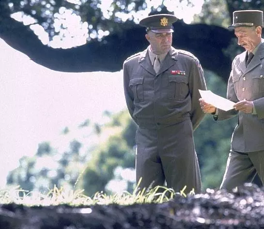 Айк: обратный отсчет 2004 скачать торрентом Айк: обратный отсчет 2004 скачать торрентом