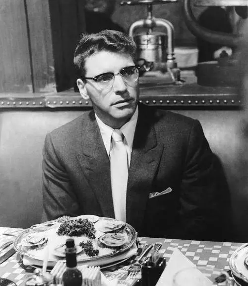 Сладкий запах успеха 1957 скачать торрентом Сладкий запах успеха 1957 скачать торрентом