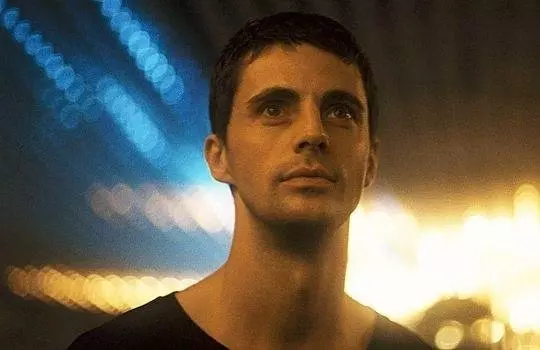 Горящий человек 2011 скачать торрентом Горящий человек 2011 скачать торрентом