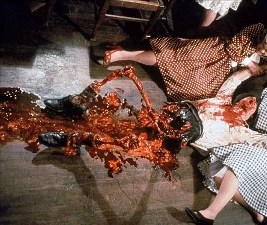 Живая мертвечина 1992 скачать с торрента Живая мертвечина 1992 скачать с торрента