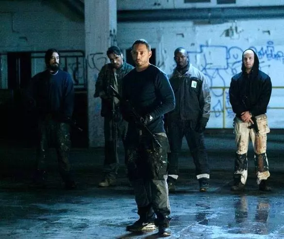 Шальные деньги: Роскошная жизнь 2013 скачать торрентом Шальные деньги: Роскошная жизнь 2013 скачать торрентом