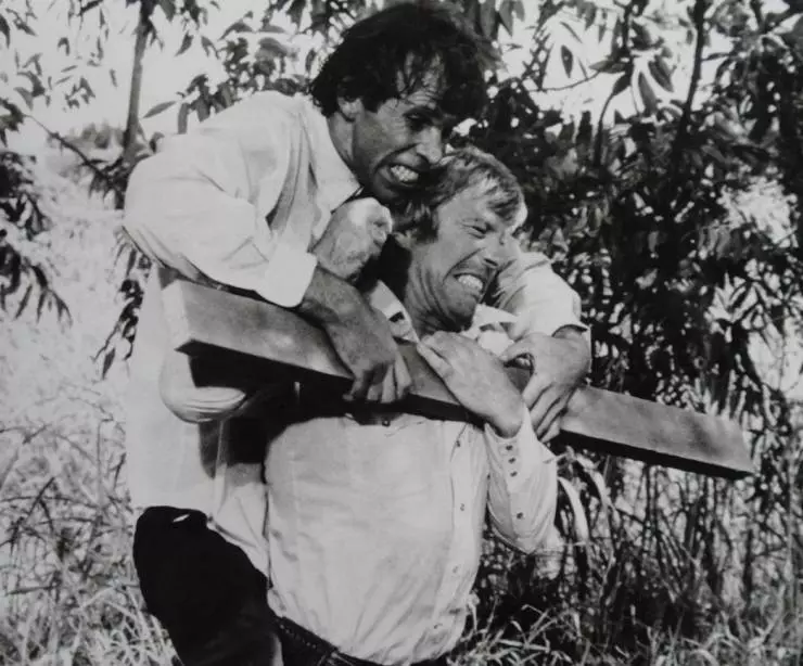 Безмолвный гнев 1982 скачать с торрента Безмолвный гнев 1982 скачать с торрента