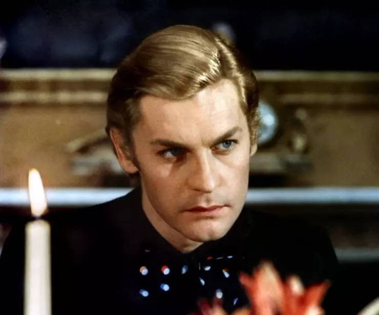 Семейный портрет в интерьере 1974 скачать через торрент бесплатно Семейный портрет в интерьере 1974 скачать через торрент бесплатно