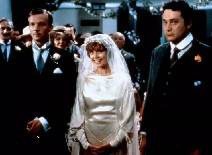 Неуютная ферма 1994 скачать торрентом Неуютная ферма 1994 скачать торрентом