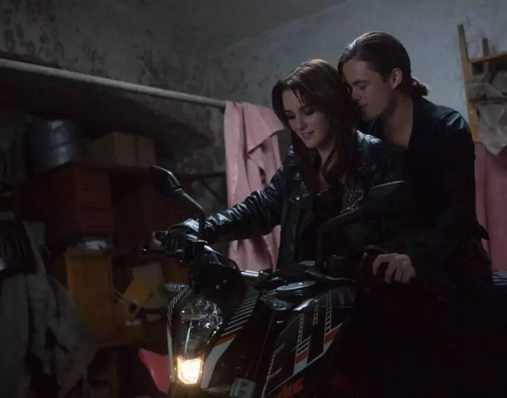 Падшие 2015 скачать через торрент бесплатно Падшие 2015 скачать через торрент бесплатно