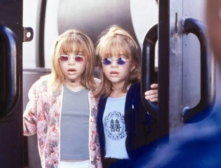 Папаша с афиши 1998 скачать через торрент бесплатно Папаша с афиши 1998 скачать через торрент бесплатно